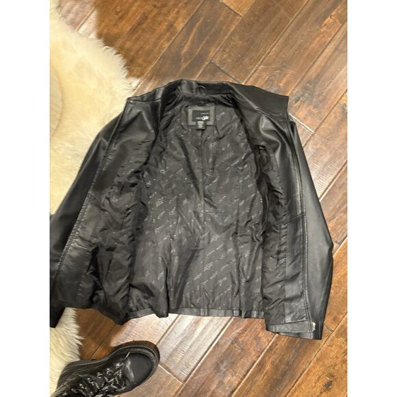 East 5th Ave Black Leather Jacket Blazer Women's Medium - Picture 11 of 12